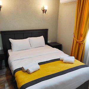 Lebon Apart Hotel